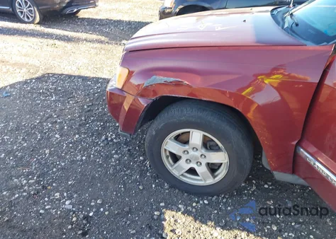 2007 Jeep Grand Cherokee Laredo z USA, uszkodzony, nr VIN 1J8GR48K37C687283